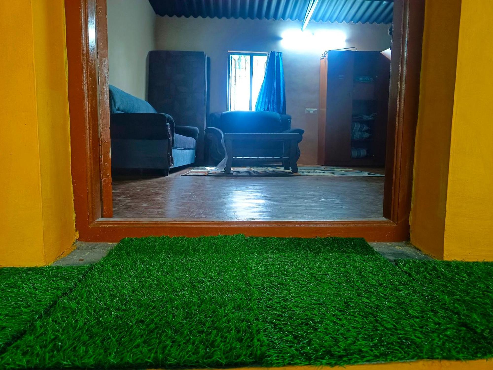 Shivalaya Farmstay Located Amdist Coconut Farm With River Access Near Isha,Adiyogi,Siruvani Alāndurai Exterior foto